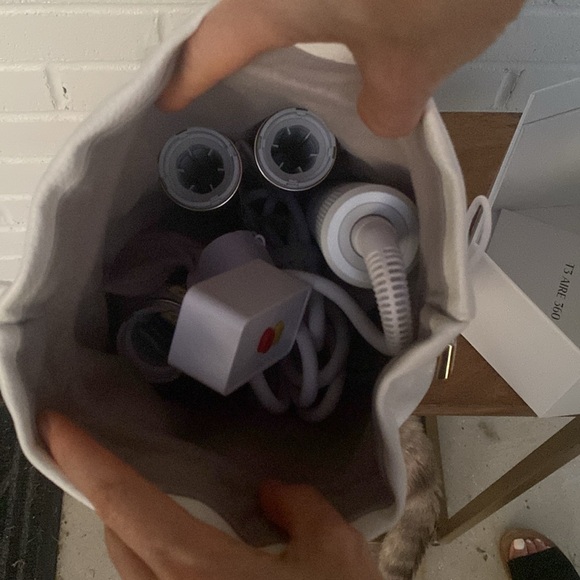 NEW in the box! T3 AIRE 360 blowout kit - Picture 7 of 8